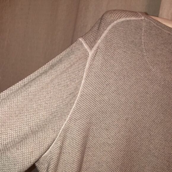 Tommy Bahama XL Beige V-Neck 💯Cotton Pullover Sweater - Picture 9 of 11